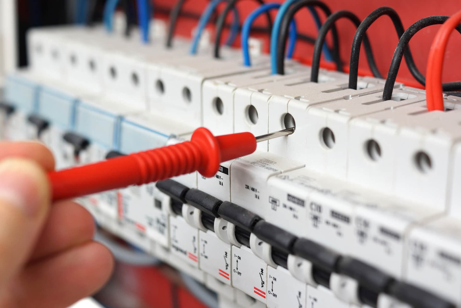 meister-job – Der Elektriker in der Nähe für dein Projekt