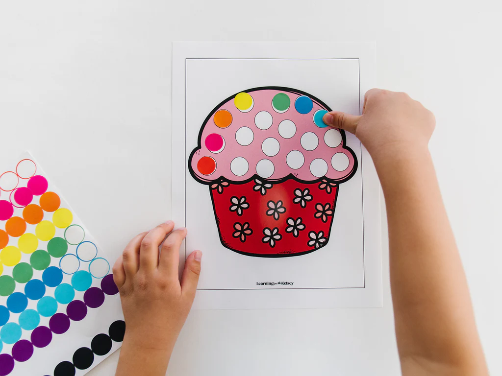 Kreative Beschaeftigung Kinder 3 Jahre mit kreativen Lernspielen